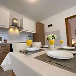 דירה In - Insel Krk 13424 שילו