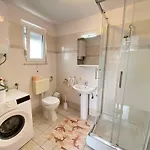 In - Insel Krk 13424 شقة *