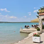 In - Insel Krk 13424 شقة
