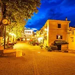 In - Insel Krk 13424 * سيلو